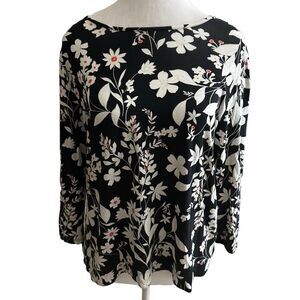 J Jill Wearever Knit Top Blouse Floral Black‎ White Stretch Medium Petite